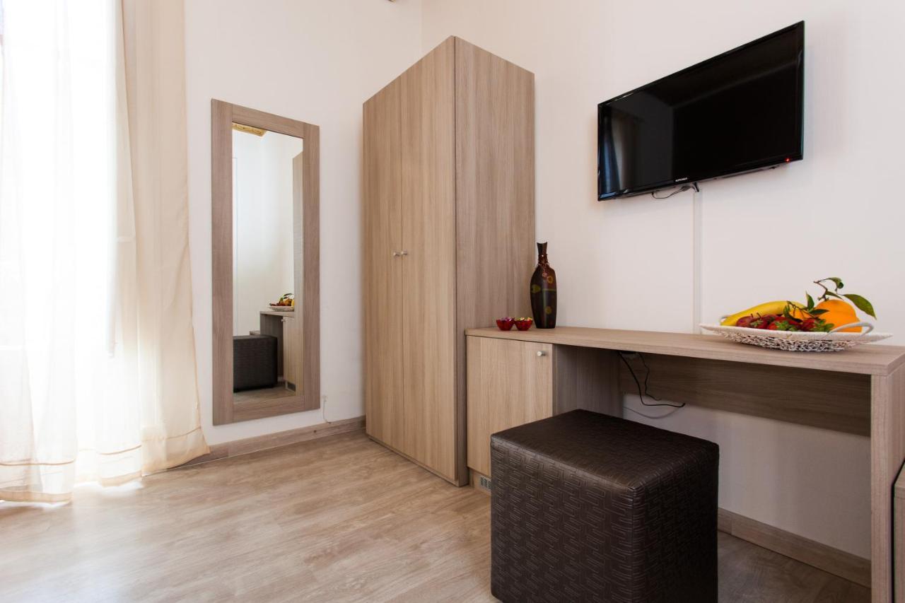 Abas Centro Storico B&B Палермо Екстериор снимка